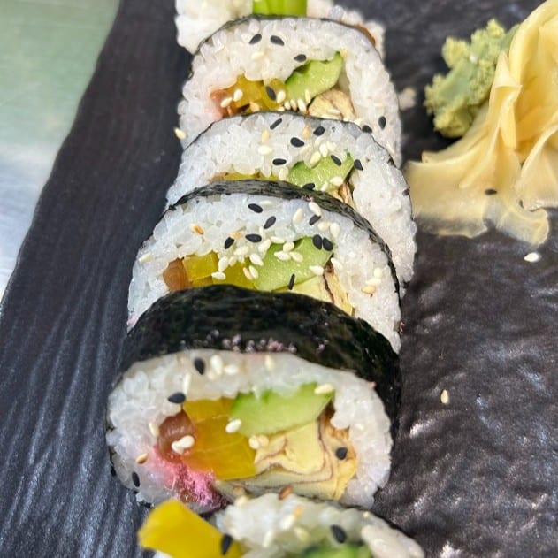 Futomaki Roll.