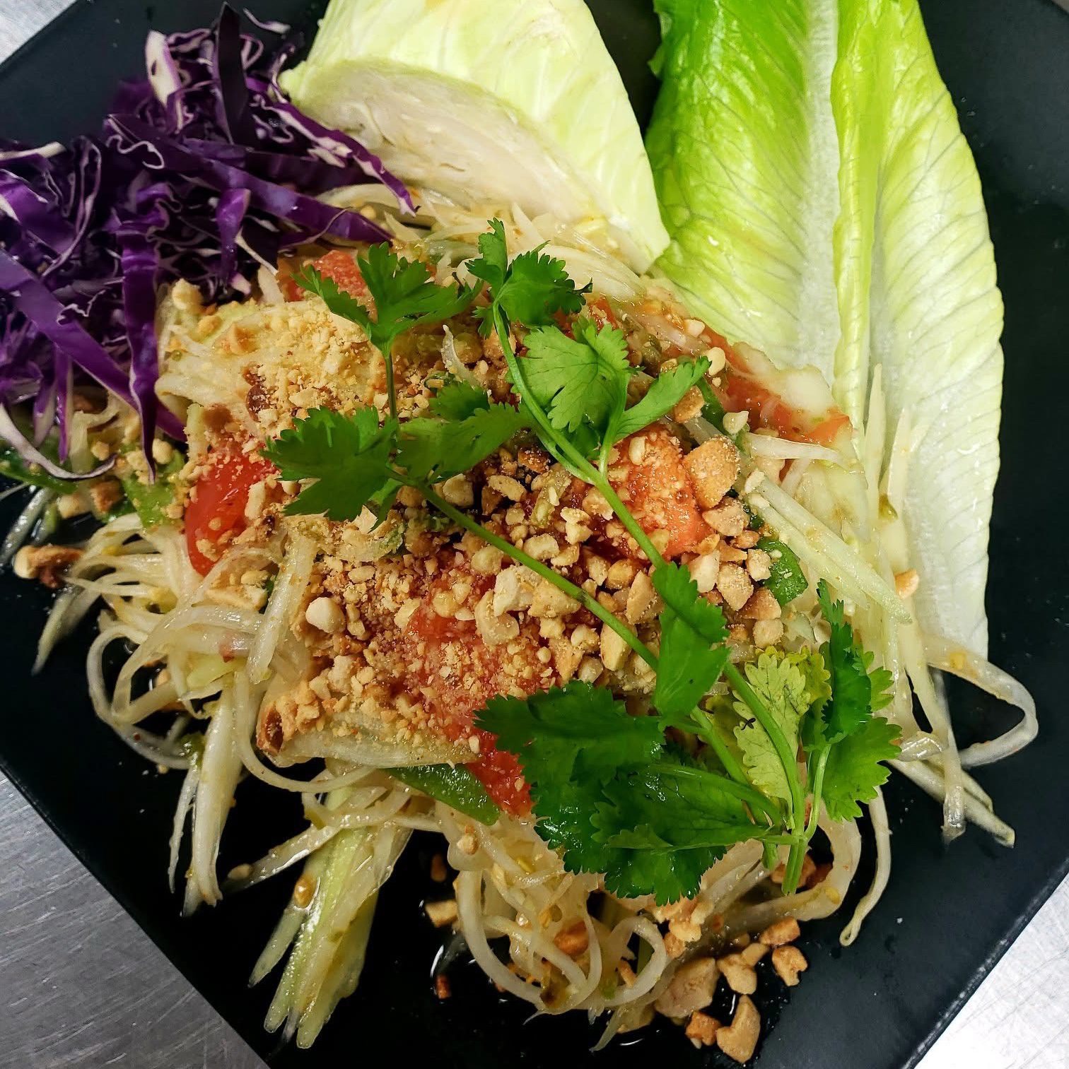 Green Papaya Salad (Thai Som-Tum).