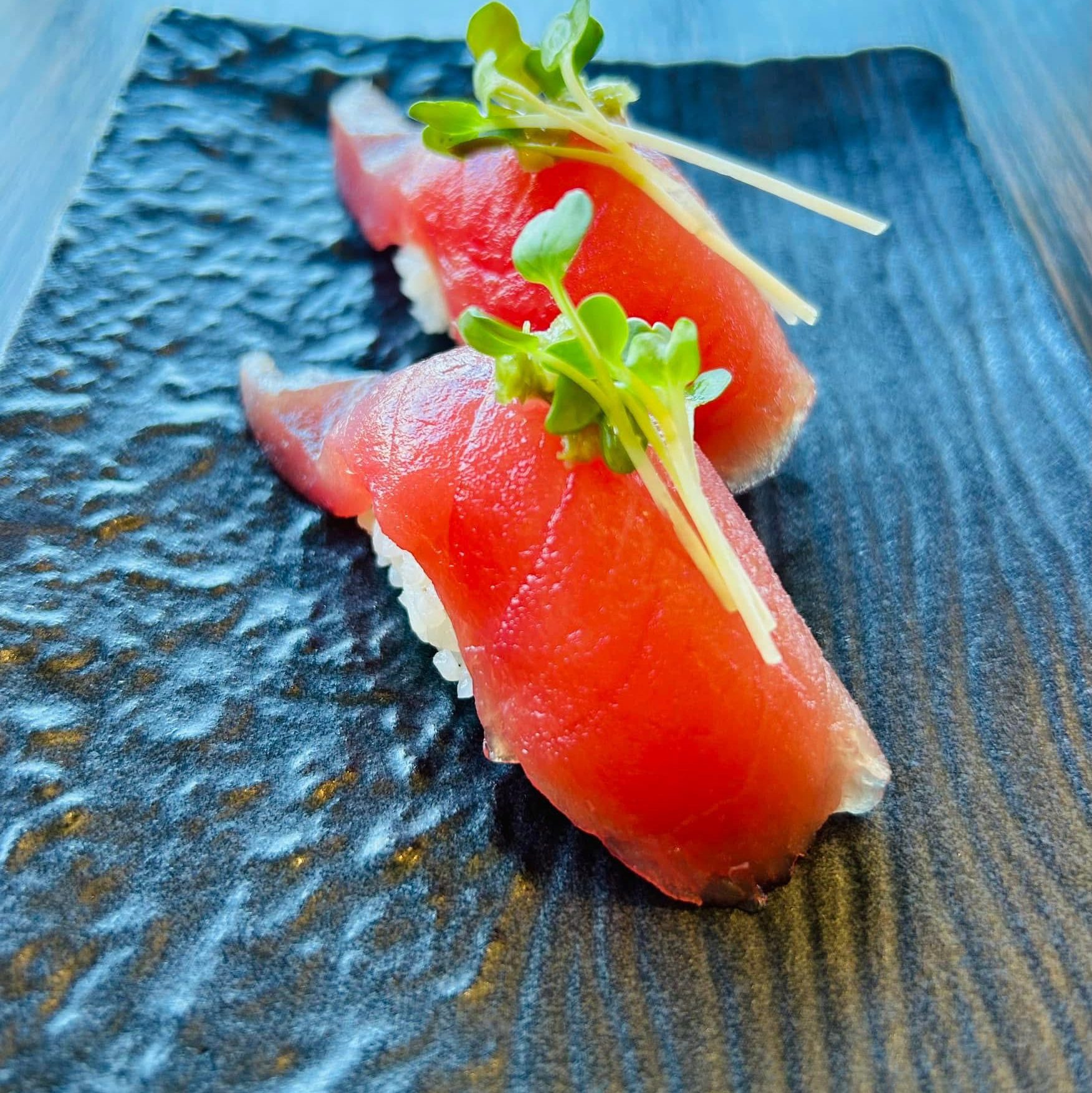 Tuna (Maguro).